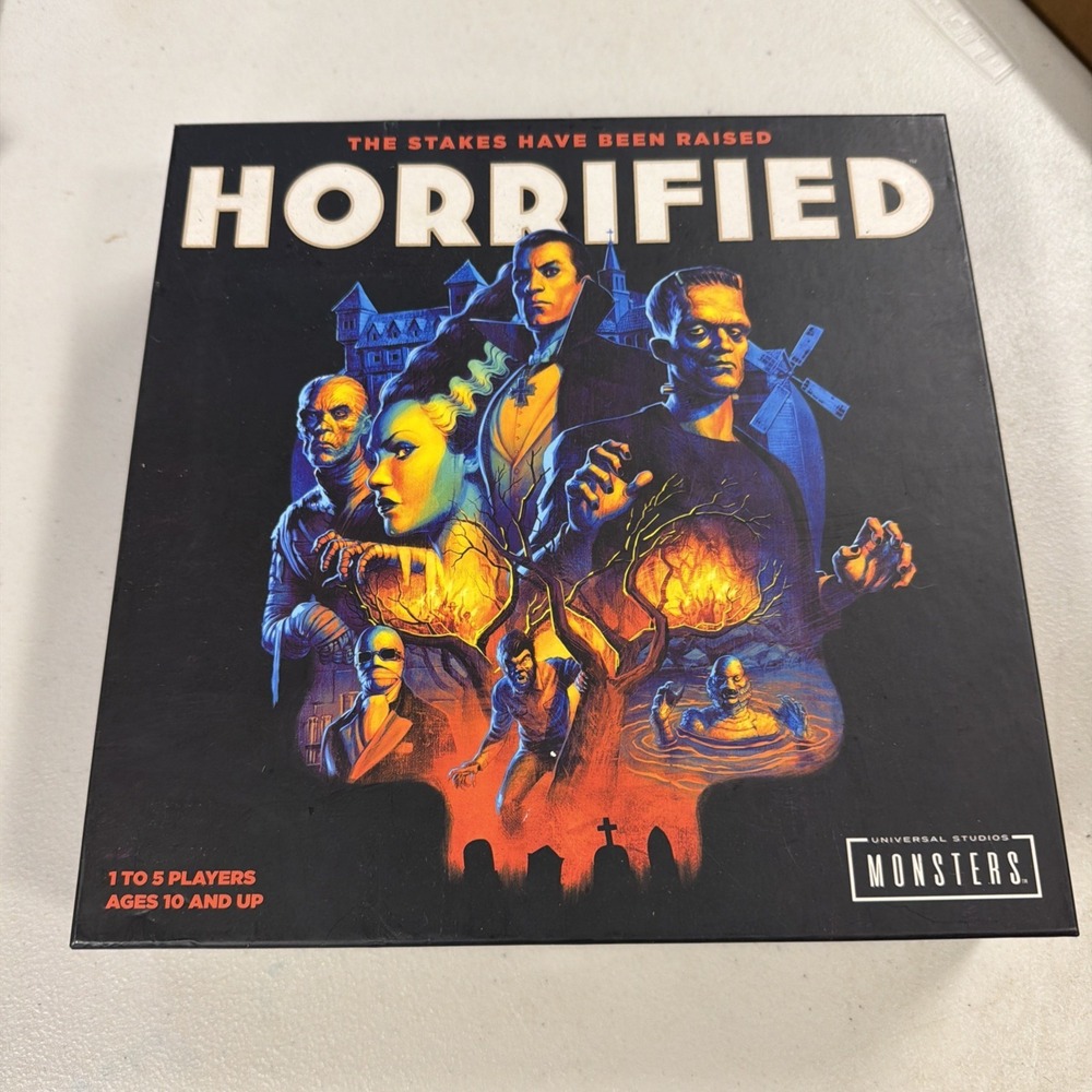 Ravensburger Horrified Universal Monsters Strategy Board Game 60001836 Open Box